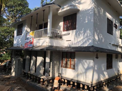 House Lifting in Kerala